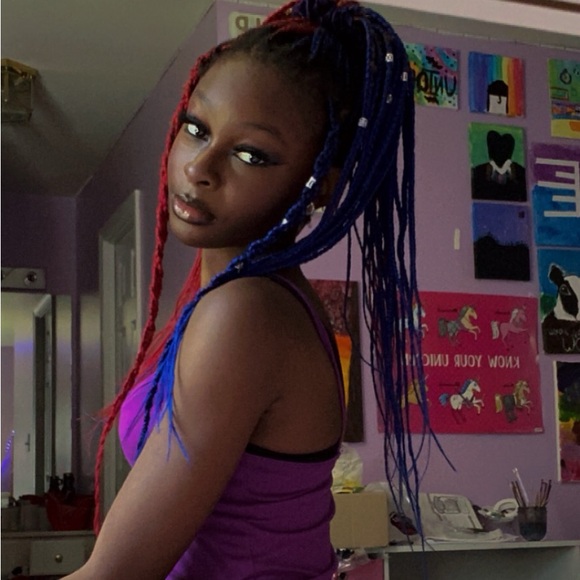 Meet your Posher, Roxxy - Picture 1 of 4